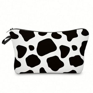 Pochette de maquillage imperméable à imprimé vache, sac de voyage portable pour femmes et filles - Product Image 1