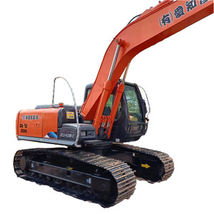 Excavatrice sur chenilles hydraulique d'occasion Hitachi ZX200 20 tonnes modèle 2023, engin de terrassement lourd, avec boîte de vitesses, pompe à engrenages et moteur. - Product Image 3