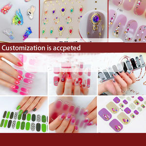 Pegatinas de Uñas Completas para Niños con Tiras Autoadhesivas, Calcomanías de Uñas Lindas y Divertidas con Diseños de Arcoíris, Pasteles y Abejas - Product Image 6