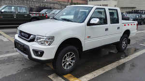 <span class=keywords><strong>2022</strong></span> nuevo modelo de Venta caliente precio de fábrica doble taxis 4x4 diesel 4JB motor 0,8 toneladas ISUZU pickup <span class=keywords><strong>2</strong></span> cabinas de camiones para la venta - Product Image 4