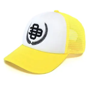 Sombrero de camionero de espuma con logotipo bordado, gorra deportiva de estilo americano con 5 paneles, blanco, amarillo y negro, con etiquetas tejidas para exteriores, nuevo diseño