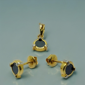 Clásico Juego de Aretes y Colgante de Oro de 22K con Piedra Negra en Forma de Corazón, Joyería de Diseño para Mujer, Uso Diario y para Fiestas - Product Image 3
