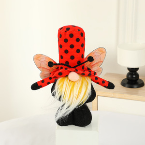 Nuova Bambola Senza Volto Rudolf per il Festival del Raccolto, Simpatica Decorazione Artigianale in Maglia a Forma di Cartone Animato, Piccola Dimensione, Vendita all'Ingrosso - Product Image 6