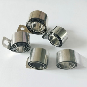 Resorte de fuerza constante personalizado para carrete de insignia, aspiradora, resorte de medida de fuerza constante - Product Image 4