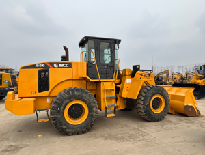 China menjual Backhoe Wheel <span class=keywords><strong>Loader</strong></span> Bekas 5-6 <span class=keywords><strong>Ton</strong></span> dengan Mesin Cummins Euro5, Hidrolik KYB, Penggerak 4x4 untuk Konstruksi - Product Image 2