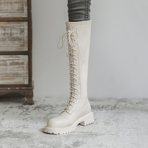 Nuovo arrivo moda bianco nero marrone inverno Lady Boot in pelle tacchi bassi Flat Lace Up <span class=keywords><strong>stivali</strong></span> lunghi al ginocchio da donna per le signore - Product Image 1