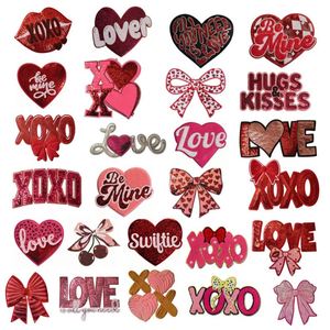 Patch brodé thermocollant grand format 28 cm motif nœud Saint-Valentin amour Xoxo Bemine pour T-shirts et sweats à capuche - Product Image 1