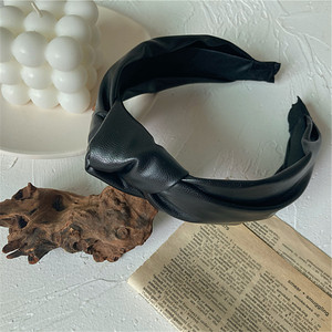 Rộng tóc ban nhạc cho phụ nữ vải màu đen <span class=keywords><strong>Headband</strong></span> <span class=keywords><strong>Tie</strong></span> cho phụ nữ da headbands đối với phụ nữ với một <span class=keywords><strong>Tie</strong></span> PU nhân tạo Top Knot - Product Image 5