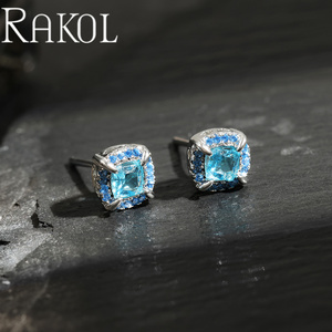 Rakol ZPE1944ต่างหูสี่ง่ามทรงฮิปฮอปครบชุดใหม่ทำจากเพทายสี่เหลี่ยมชุบทองและเงิน - Product Image 5