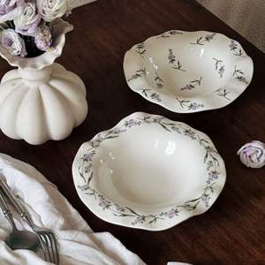 Assiette de service en céramique lavande française, bord ondulé floral peint à la main, assiette à salade vintage pastorale pour le <span class=keywords><strong>petit</strong></span>-déjeuner, le dessert - Product Image 2