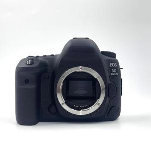 Appareil photo professionnel plein format DF Wholesale 5D4 avec grand écran tactile LCD, résolution 4K, objectif et carte – Nouveau modèle 5D Mark IV - Product Image 1