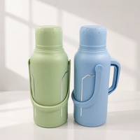 Botol Termos Plastik Terisolasi 3.2L dengan Tutup dan Pegangan, Botol Air untuk Kantor, Luar Ruangan, dan Berkemah