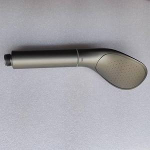 Pommeau de Douche Portable 150 GPD avec Fonction Pluie et Augmentation de Pression, Purificateur d'Eau Filtrée Anti-Colmatage Détachable et Lavable - Product Image 3