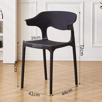 Chaises de salle à manger noires, chaises simples d'extérieur, chaises empilables pour événements, chaises en plastique pour l'extérieur