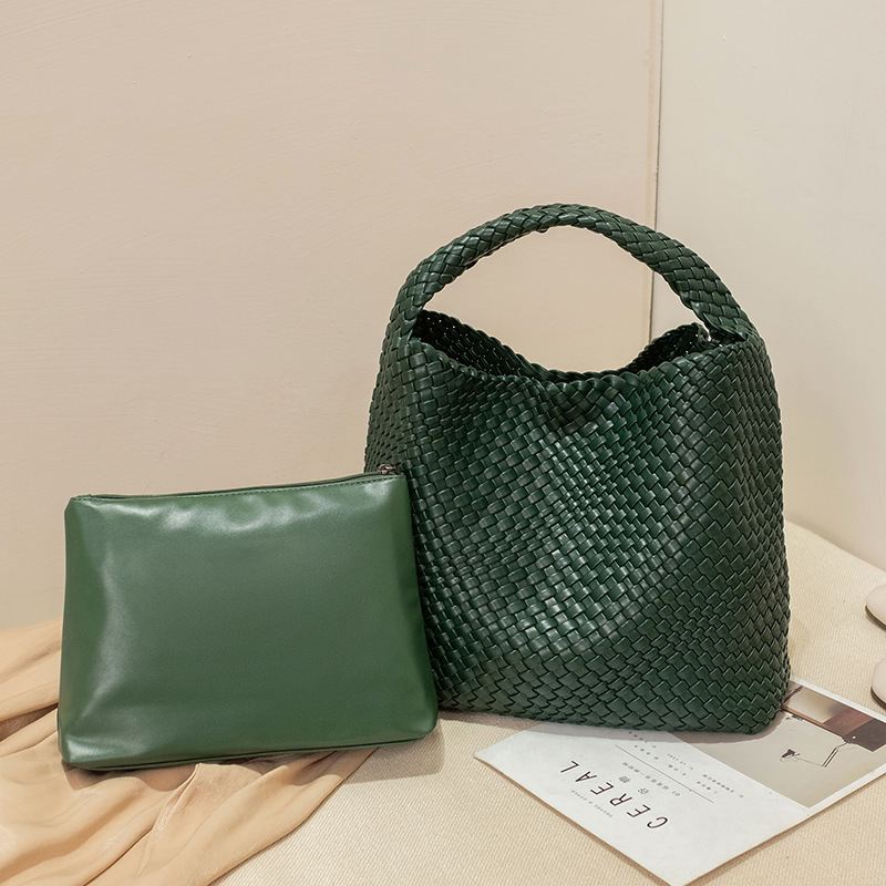 dark green