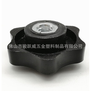 แฮนด์วีลโรส M8 พลาสติกสีดำ พร้อมเม็ดโลหะ ฉีดขึ้นรูป - Product Image 1