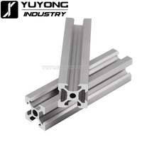 Extrusion d'aluminium noire anodisé sur imprimante 3D, faisceau C à fente 2020 V, impression personnalisée à 2020 degrés, gravure cnc, bricolage