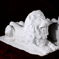 Sculpture de lion en marbre de taille réelle pour jardin, sculpture extérieure en pierre