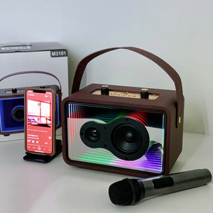 M3101 Mô Hình Mới Không Dây Karaoke Âm Thanh Microphone Máy Karaoke Với RGB Đèn Màu Loa Siêu Trầm Microphone - Product Image 3