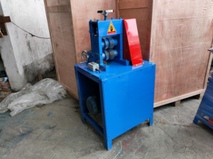 Machine à dénuder les câbles au <span class=keywords><strong>prix</strong></span> le plus bas, machine de recyclage du <span class=keywords><strong>cuivre</strong></span>, machine de recyclage des métaux, recyclage des câbles usagés, produit phare <span class=keywords><strong>2022</strong></span> - Product Image 3