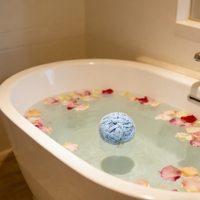 Boules de spa bleues de qualité supérieure pour services de spa et sources chaudes, nettoyage de l'eau, choix confortable et sain pour les baignoires