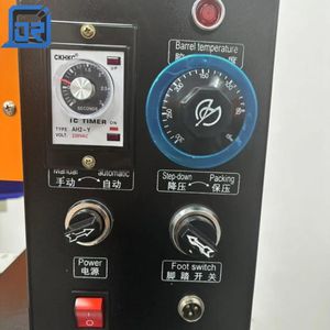 Machine à colle thermofusible Applicateurs de distribution de pulvérisation Cire fondante Ce paquet de phare de voiture Appliquer le distributeur - Product Image 2