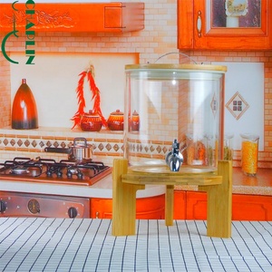 เหยือกแก้วทำมือขนาด 5 ลิตร ปิดสนิท สำหรับน้ำร้อนและน้ำเย็น พร้อมก๊อกจ่ายน้ำ สำหรับน้ำผลไม้ เครื่องดื่ม และน้ำโสม - Product Image 2