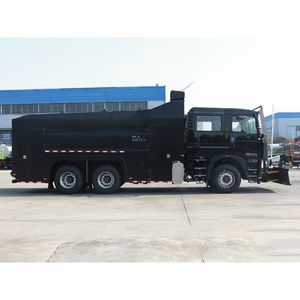 Camión Cisterna de Servicio Pesado para Transporte Seguro y Control de Polvo Industrial con Rendimiento Confiable - Product Image 4