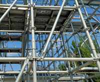 Étaiement industriel robuste en aluminium galvanisé réglable pour la construction de coffrages de dalles et de murs en béton