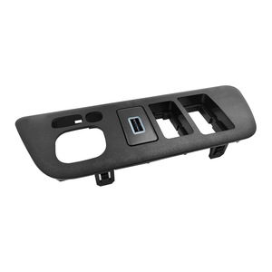 ฝาครอบแผงคอนโซลกลาง Sirui สำหรับ Dongfeng 560 580 พร้อมพอร์ต USB และรองรับการชาร์จเร็ว - Product Image 3