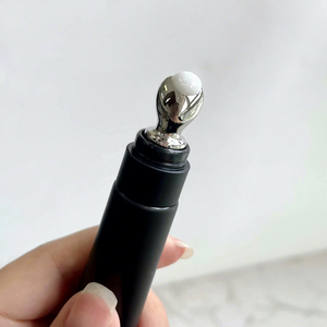 Brillo Labial Extremo en Tubo, Volumen Instantáneo, Brillo Duradero, Hidratación Profunda, Brillo Labial con Logotipo Personalizado - Product Image 4