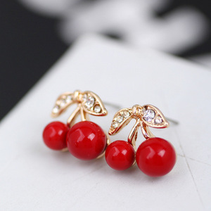 Boucles d'oreilles clous en cristal et diamant pour femmes, motif lapin cerise rouge mignon, bijoux tendance et élégants, cadeau pour filles - Product Image 5