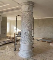 Pilar Floral Tallado en Mármol Blanco Pulido, Moderno y Decorativo para Interiores de Villas de Lujo, Resistente al Agua, para Uso en Interiores y Hoteles