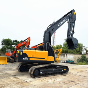 Excavadora Hyundai220HD con Sistema Hidráulico Avanzado, Excavadora de Orugas con Sistema Hidráulico Superior - Product Image 4