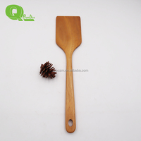 Spatule de cuisine en bois écologique