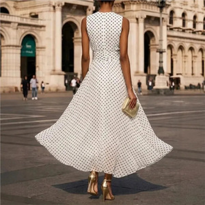 Vestido Midi Casual de Otoño con Estampado de Lunares, Estilo Sirena, Cuello Redondo, Cintura Natural, Sin Mangas, Directo de Fábrica OEM ODM Suzhou VIVA VIXEN - Product Image 5