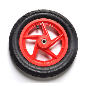 Roue de vélo d'équilibre de bébé en caoutchouc pneumatique en plastique de 12 pouces - Product Image 4