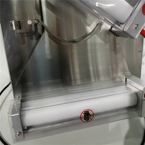 Presse à pâte à pizza en acier inoxydable pour cuisines de restaurants, équipement de boulangerie, utilisation en salle YMZD350 - Product Image 3