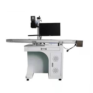 Machine de marquage laser UV 3W avec caméra visuelle Bande transporteuse pour roulements Essuie-glace Couvercle de lavage Télécommande Clavier Auto Gravure - Product Image 2