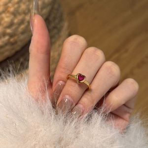 Anello da Donna Dylam dal Design Semplice ed Elegante, Placcato in Oro 22K, Argento S925, Forma a Cuore con Zirconia 5A, Anello <span class=keywords><strong>di</strong></span> <span class=keywords><strong>Promessa</strong></span> e <span class=keywords><strong>Matrimonio</strong></span> - Product Image 5