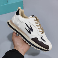 Chaussures de sport pour hommes M556 de haute qualité, noires, tendance, respirantes, décontractées, confortables, avec semelle en caoutchouc, pour la course et la marche