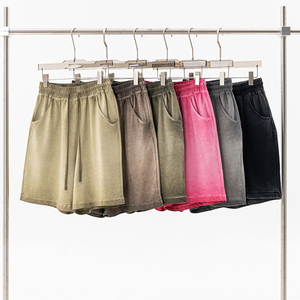 Shorts pour hommes en coton 100% 330 g/m², coupe ample, délavés, effet dégradé de couleur, style décontracté - Product Image 1