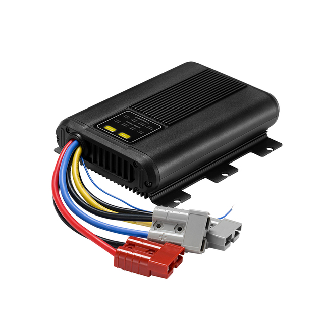 12V 40A AGM GEL Lead Acid Calcium Lithium Lifepo4 Battery Charger on Board DC to DC Battery Charger