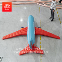Lumière LED géante personnalisée de 5m annonçant un avion de dessin animé gonflable pour événements