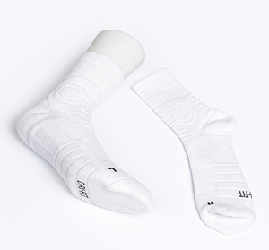 Calcetines deportivos transpirables suaves de alta calidad Calcetines de <span class=keywords><strong>baloncesto</strong></span> con cojín Atlético Terry de rendimiento personalizado - Product Image 4