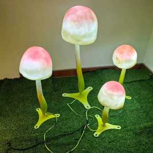 Lumière sculpturale en forme de champignon pour l'aménagement paysager des parcs et l'éclairage de jardins fantastiques - Product Image 1