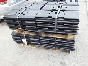 CAT374-CAT365-CAT385-CAT390-CAT395พร้อมส่งเหมาะสำหรับรถขุดแผ่นติดตามแผ่นโซ่ - Product Image 1