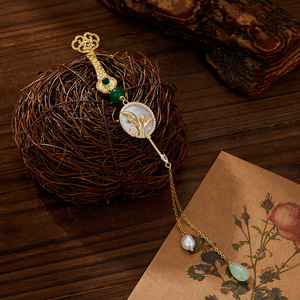 Traditional Chinese Style Brooch With Imitation Jade Freshwater Pearl Tassel Hanfu Decoration For Women Party Wear - Product Image 4