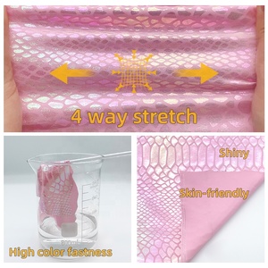 Thấp Moq Tùy Chỉnh Co Giãn Thần Bí Holographic Động Vật In Kim Loại Lá Nylon Spandex Vải Gymastics Khiêu Vũ Mặc Quần Áo Bơi Vải - Product Image 3