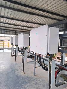 Inversor de Cadena de 7KW para Conexión a Red SG7RT-P2, IP65 para Sistemas Solares Residenciales, China - Product Image 4